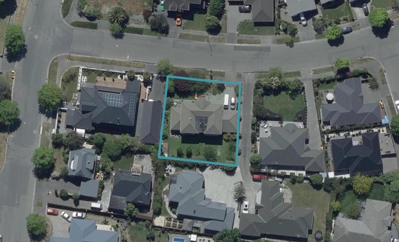 2 Glastonbury Drive, Burwood, Christchurch - Carousel 1