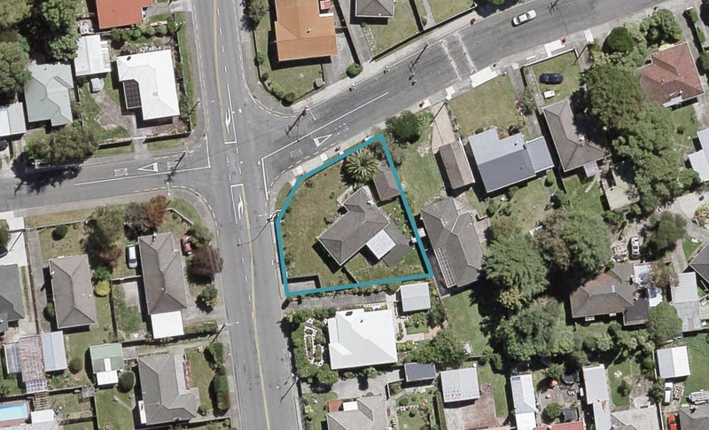 38 Clouston Park Road, Clouston Park, Upper Hutt - Carousel 1