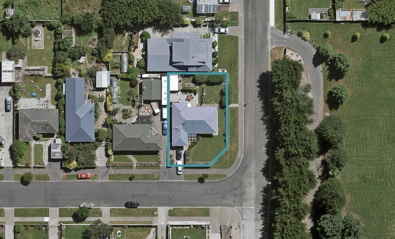 74 Nichol Street, Heidelberg, Invercargill - Carousel 1
