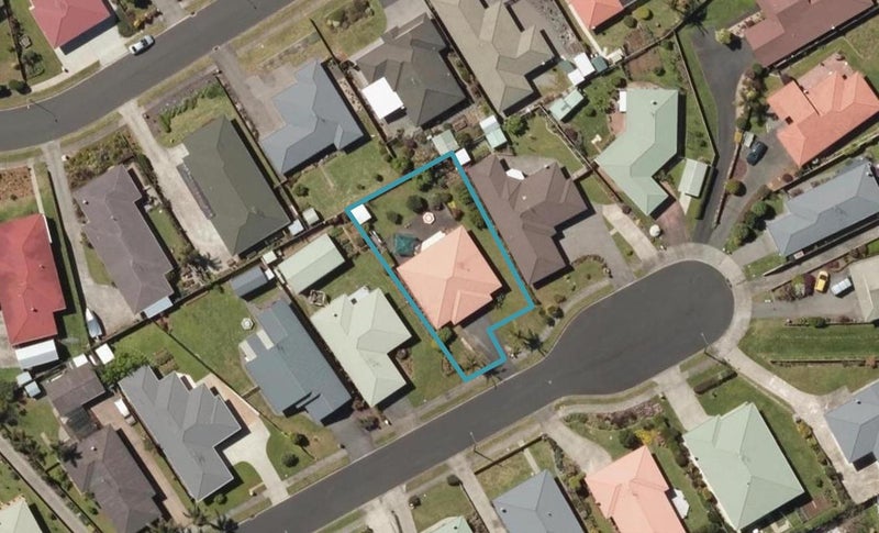 15 Elm Place, Tikipunga, Whangarei - Carousel 1