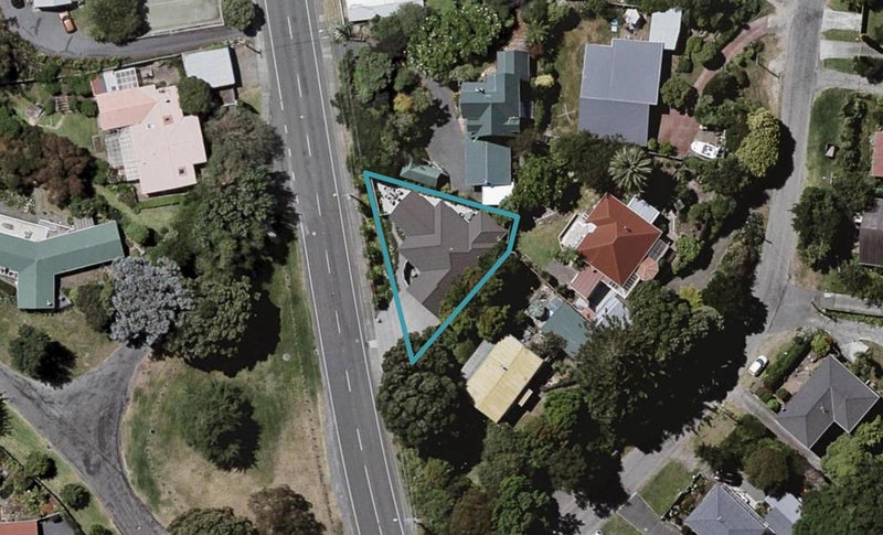 2 Wharemauku Road, Raumati Beach, Paraparaumu - Carousel 1