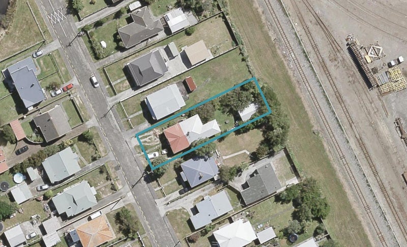 39 York Street, Moera, Lower Hutt - Carousel 1