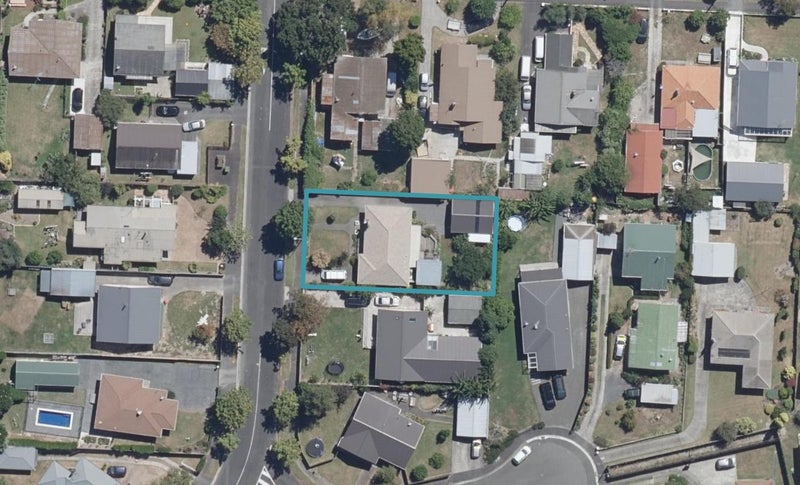 48 Gillies Avenue, Claudelands, Hamilton - Carousel 1