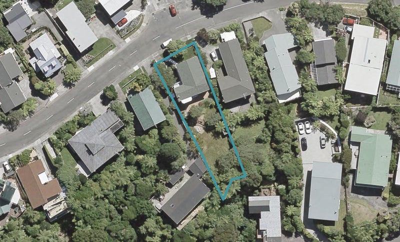 39 Harbour View Road, Harbour View, Lower Hutt - Carousel 1