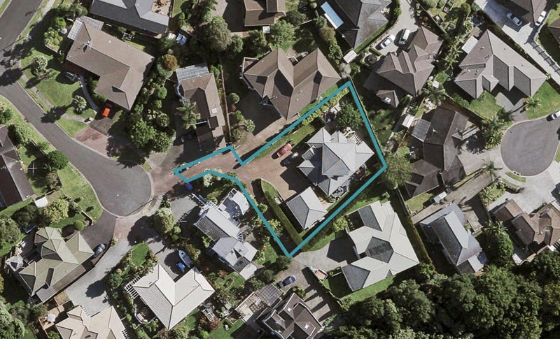 8 Muka Close, The Gardens, Auckland - Carousel 1