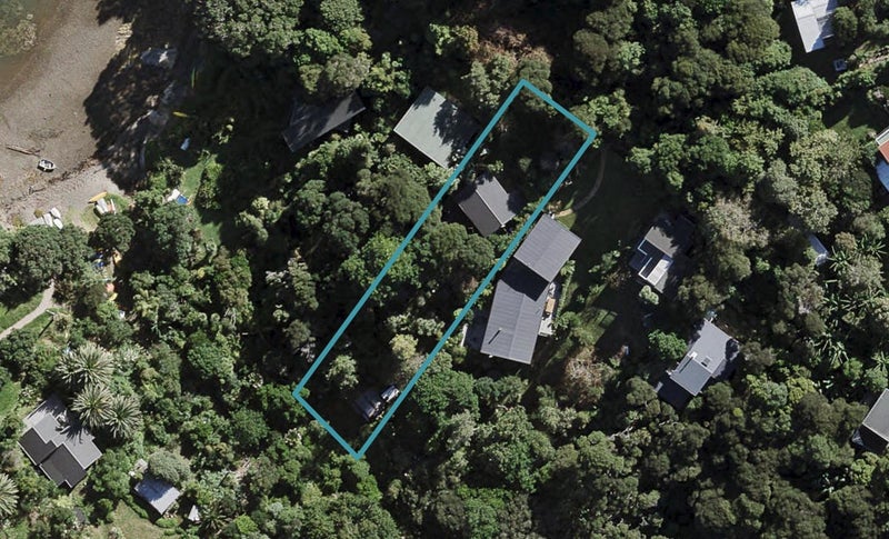 5 Te Aroha Avenue, Oneroa, Waiheke Island - Carousel 1