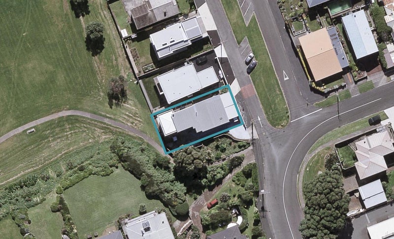 14 Nobs Line, Strandon, New Plymouth - Carousel 1