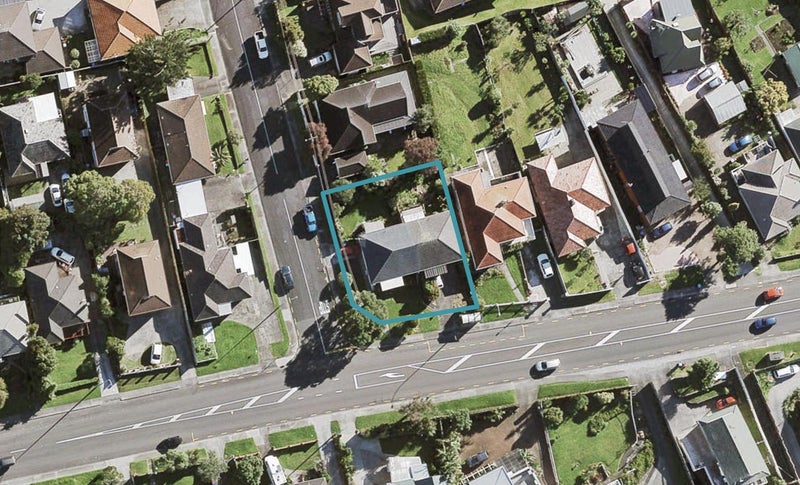 2/347 Hillsborough Road, Mount Roskill, Auckland - Carousel 1