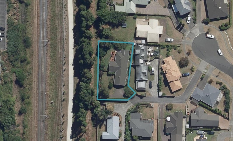 19 Rimmington Drive, Hamilton Lake, Hamilton - Carousel 1
