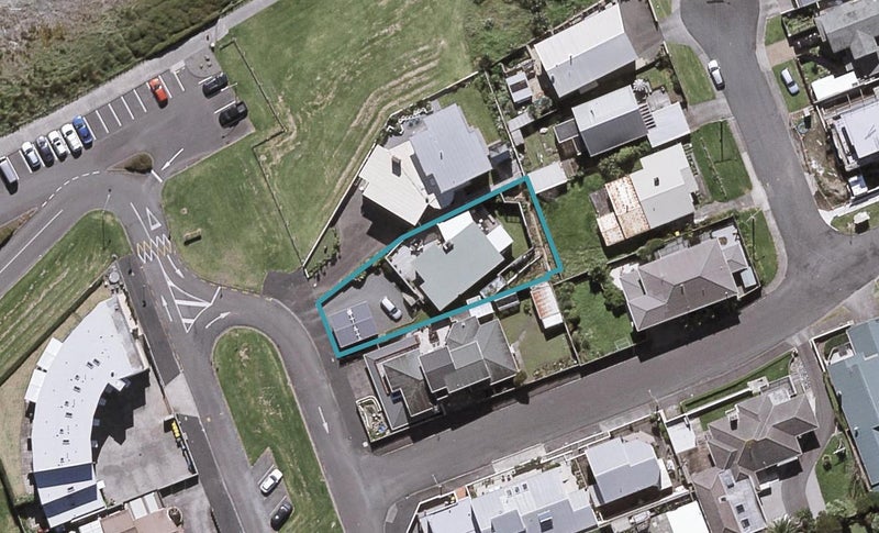 3 Nobs Line, Strandon, New Plymouth - Carousel 1