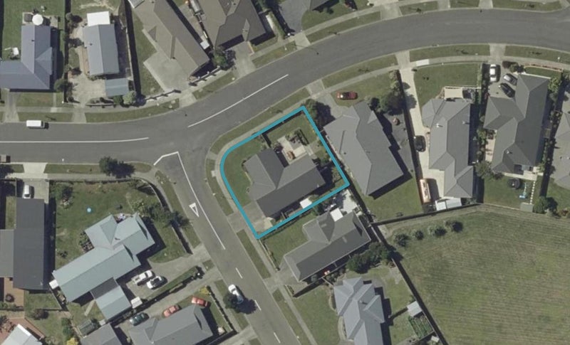 102 Rhodes Drive, Kelvin Grove, Palmerston North - Carousel 1
