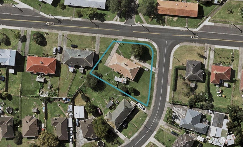 17 Cobham Crescent, Otara, Auckland - Carousel 1