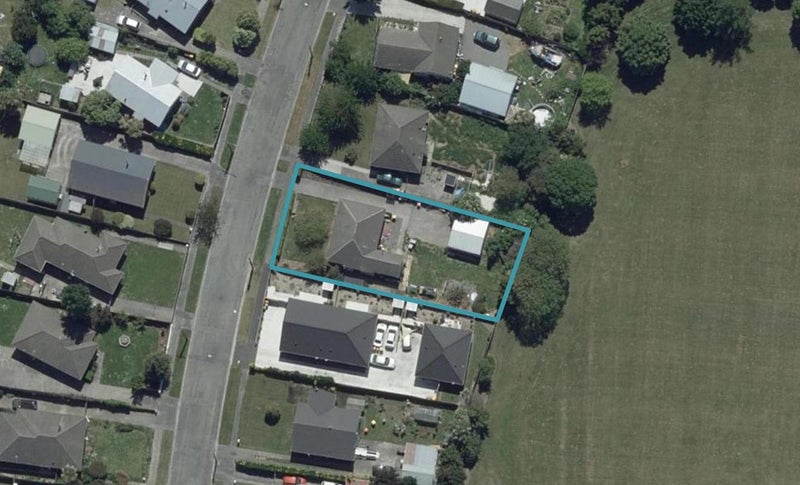 10 Camden Street, Northcote, Christchurch - Carousel 1