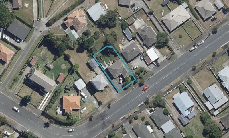 48 Rimu Street, Maeroa, Hamilton - Carousel 1