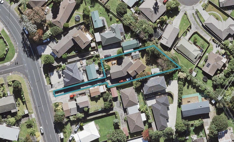 66 Butterworth Drive, Glendene, Auckland - Carousel 1