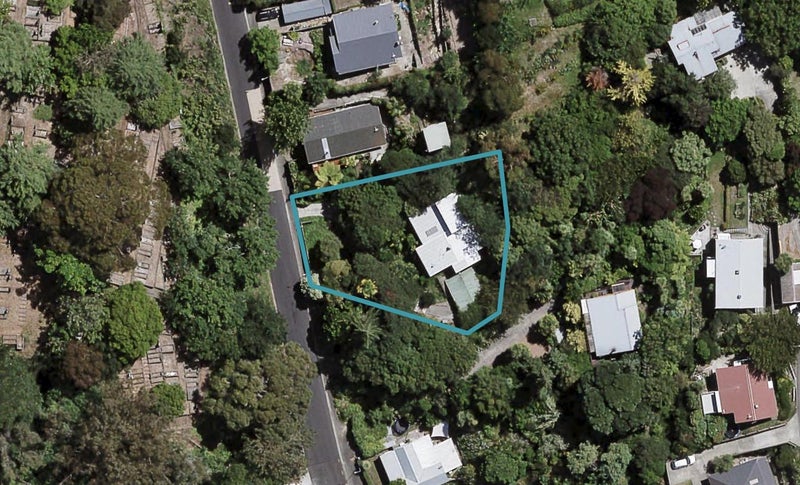 39 Chaucer Road South, Hospital Hill, Napier - Carousel 1