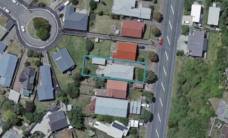27 Ira Street, Miramar, Wellington - Carousel 1