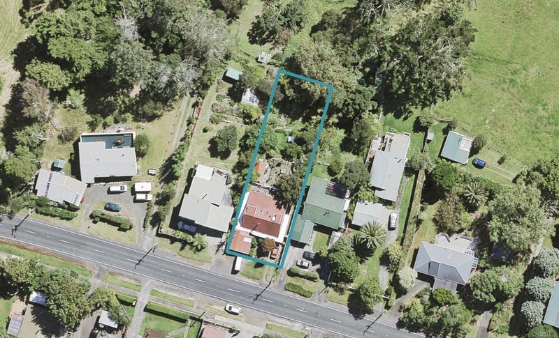 45 Mcentee Road, Waitakere, Auckland - Carousel 1