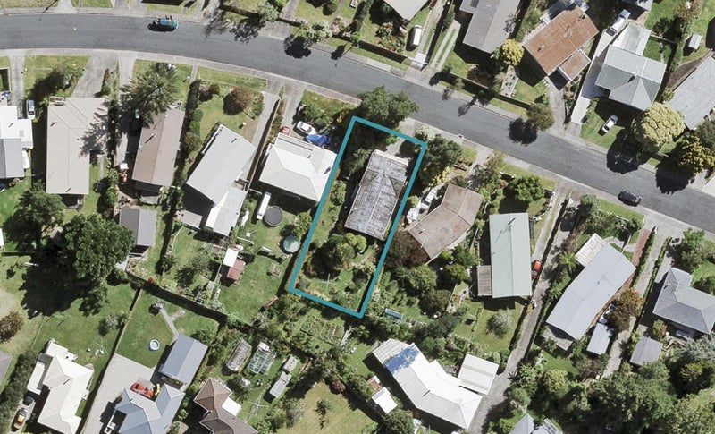 15 Jillian Drive, Ranui, Auckland - Carousel 1