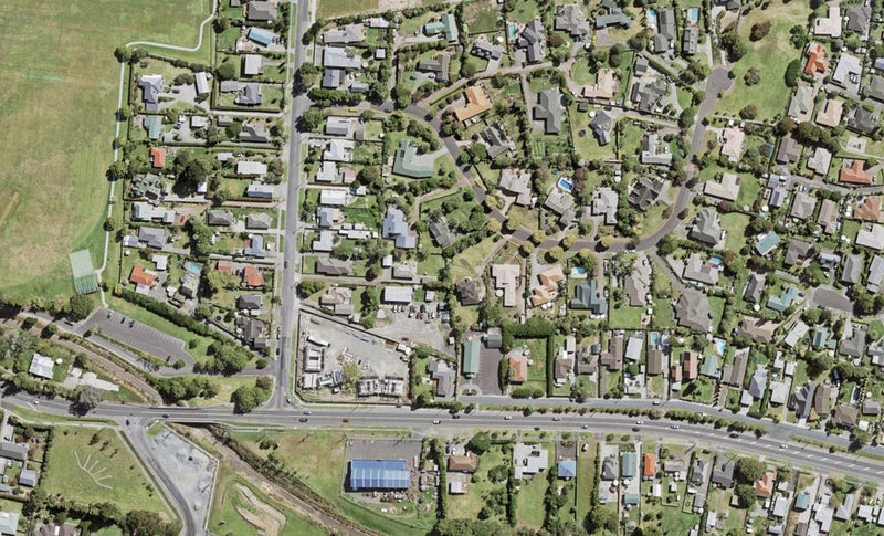 8/7 Tapu Road, Huapai, Kumeū - Carousel 1
