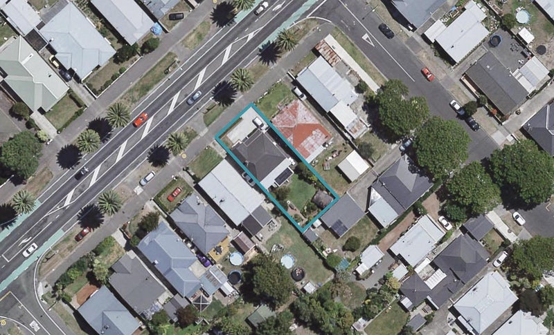 72 Kennedy Road, Napier South, Napier - Carousel 1