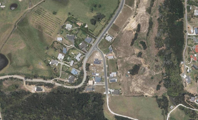 2 Jordan Street, Mangawhai Heads, Mangawhai - Carousel 1