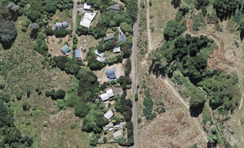 217 Middle Road, Pigeon Bay, Akaroa - Carousel 1