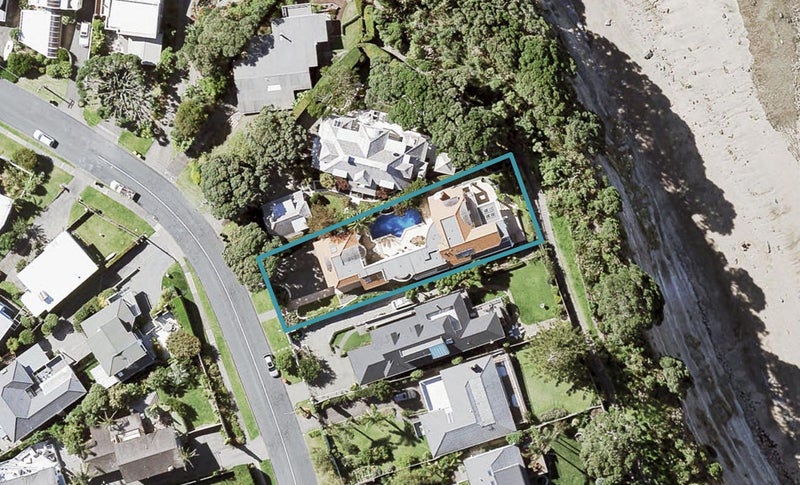 43 Churchill Road, Murrays Bay, Auckland - Carousel 1