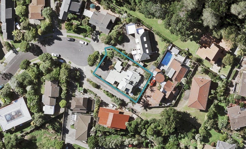22 Janome Place, Bucklands Beach, Auckland - Carousel 1
