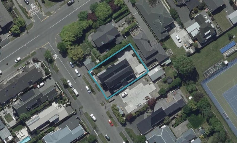 7 St Andrews Square, Strowan, Christchurch - Carousel 1
