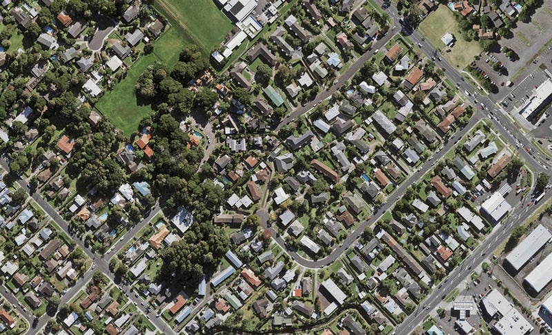 49 Evelyn Place, Hillcrest, Auckland - Carousel 1