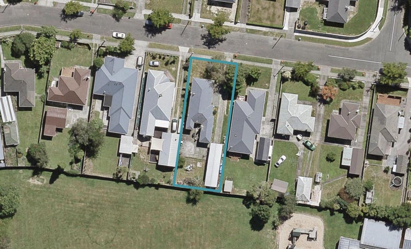 21 Oxford Crescent, Ebdentown, Upper Hutt - Carousel 1