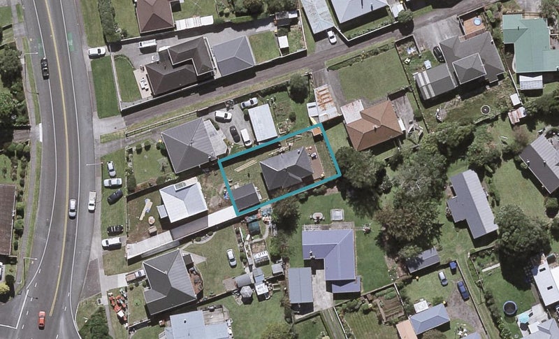209A South Road, Spotswood, New Plymouth - Carousel 1