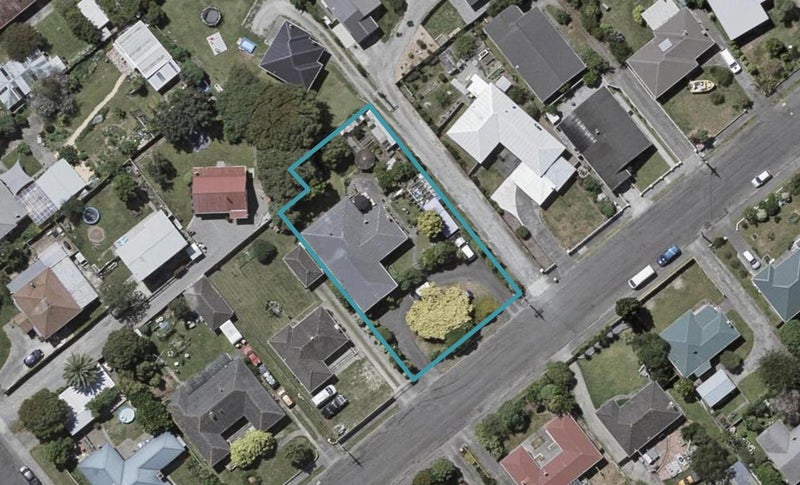 31 Atmore Avenue, Otaki - Carousel 1