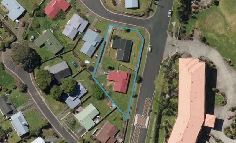 1 Haruru Place, Tikipunga, Whangarei - Carousel 1