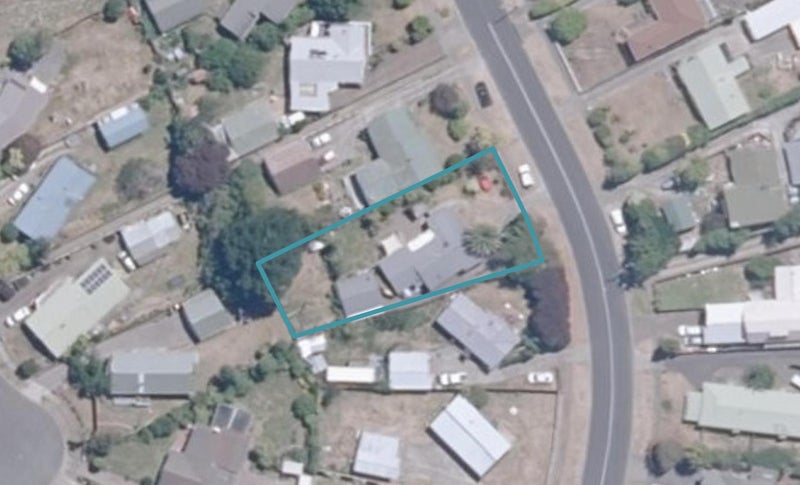 71 Hinemoa Avenue, Taupo - Carousel 1