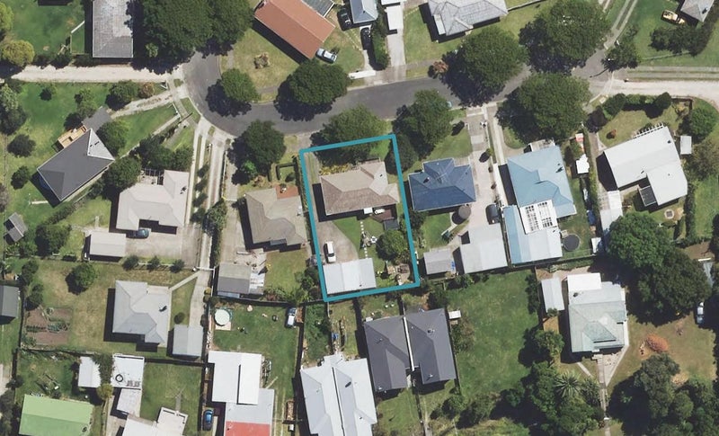 25 Ropata Street, Kaiti, Gisborne - Carousel 1