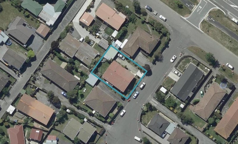 2/4 Wanstead Place, Woolston, Christchurch - Carousel 1