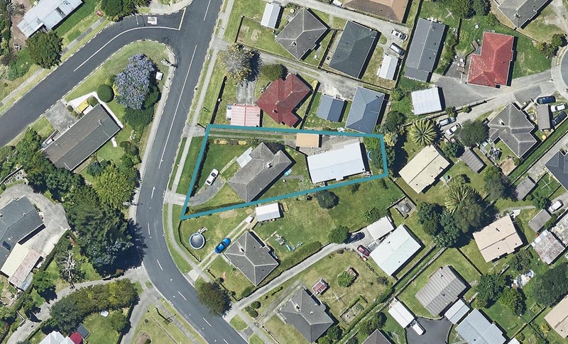 1B Cook Street, Gate Pa, Tauranga - Carousel 1