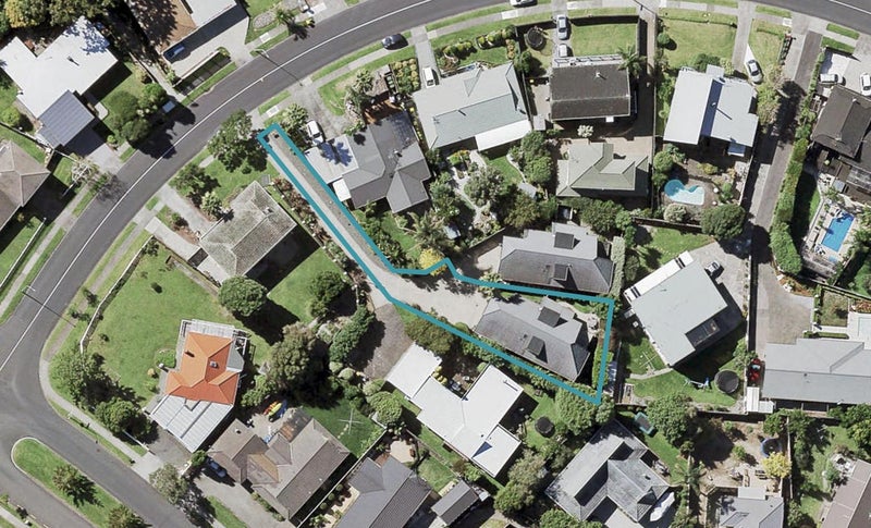 7 Fratley Avenue, Farm Cove, Auckland - Carousel 1