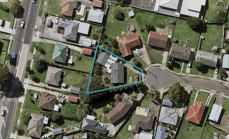 11 Amuri Place, Otara, Auckland - Carousel 1