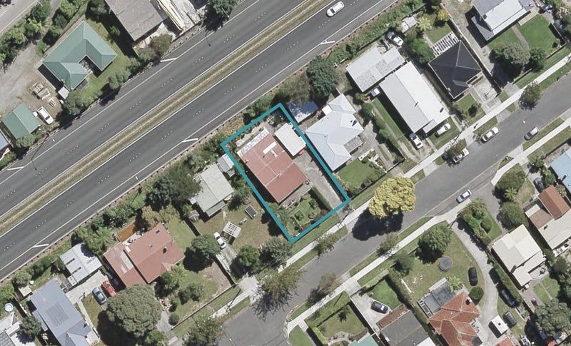 55 Owen Street, Belmont, Lower Hutt - Carousel 1