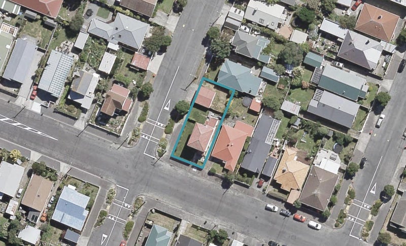 47 Adelaide Street, Petone, Lower Hutt - Carousel 1