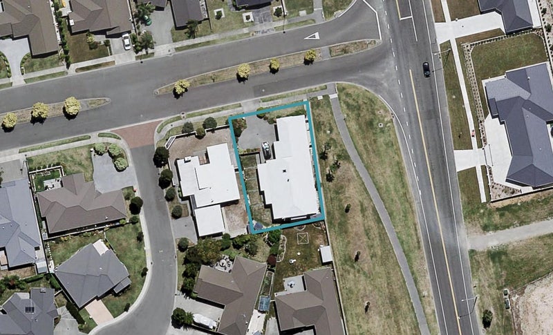 1 Pacific Avenue, Poraiti, Napier - Carousel 1