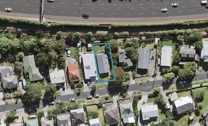 19A Fourth Avenue, Kingsland, Auckland - Carousel 1