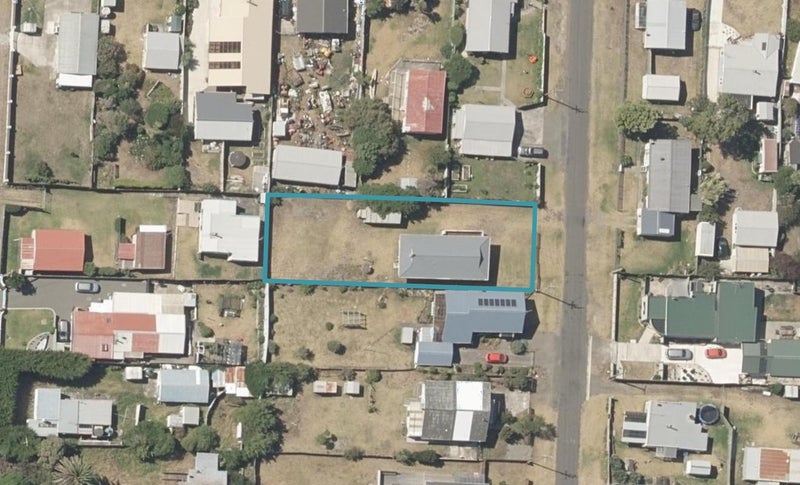 4 Ruanui Street, Himatangi Beach, Himatangi Beach - Carousel 1