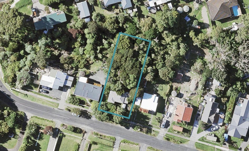 6 Beachlands Road, Beachlands, Auckland - Carousel 1