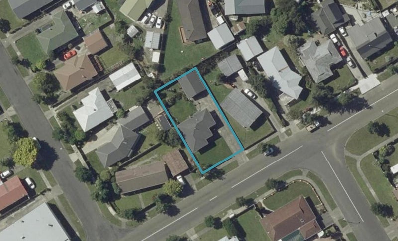 35 Rhodes Drive, Kelvin Grove, Palmerston North - Carousel 1