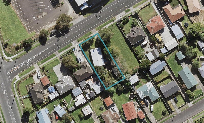 7 Wakefield Road, Favona, Auckland - Carousel 1