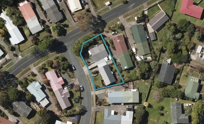 1 Robin Hood Place, Onerahi, Whangārei - Carousel 1